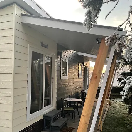 Zu Jeddelohs & -adult Friendly 4*