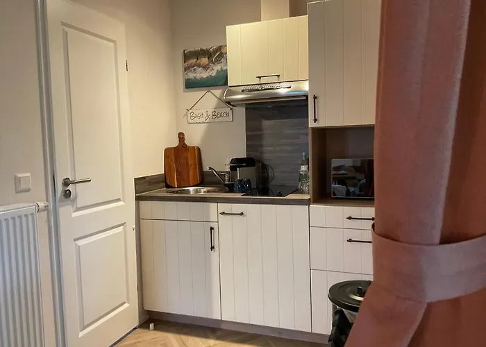 Zu Jeddelohs & -adult Friendly