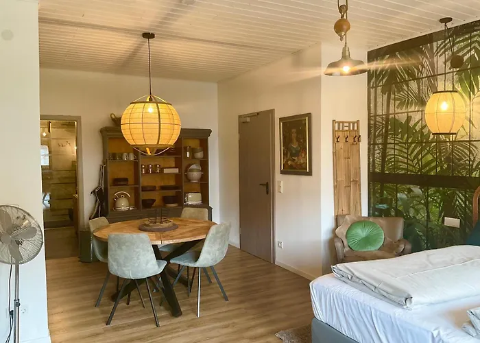 Zu Jeddelohs & -adult Friendly Gladenbach